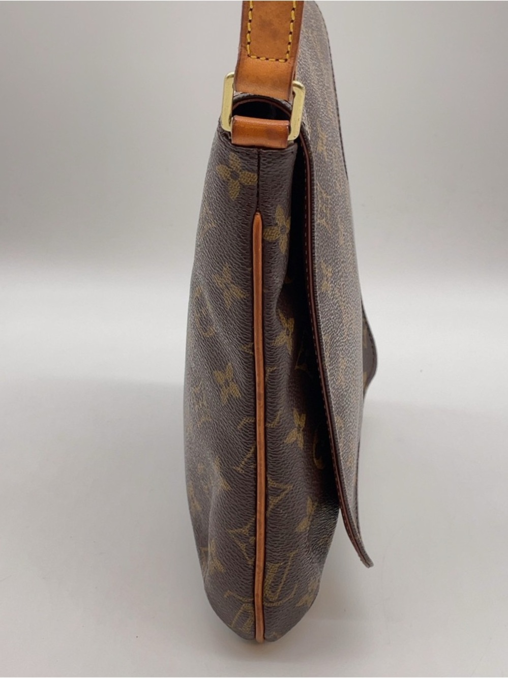 Louis Vuitton Monogram Crossbody Bag Musette Salsa short 💫 - Picture 14 of 16